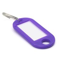 Visačka na klíče s kroužkem fialová, pro označení klíčů a svazků klíčů