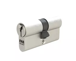Bezpečnostní cylindrická vložka FAB 3*** PROFI 30+95 s třemi klíči a bezpečnostní kartou v nestandardním rozměru